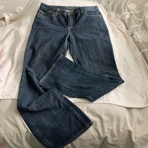 Limited Bootcut Jeans 12